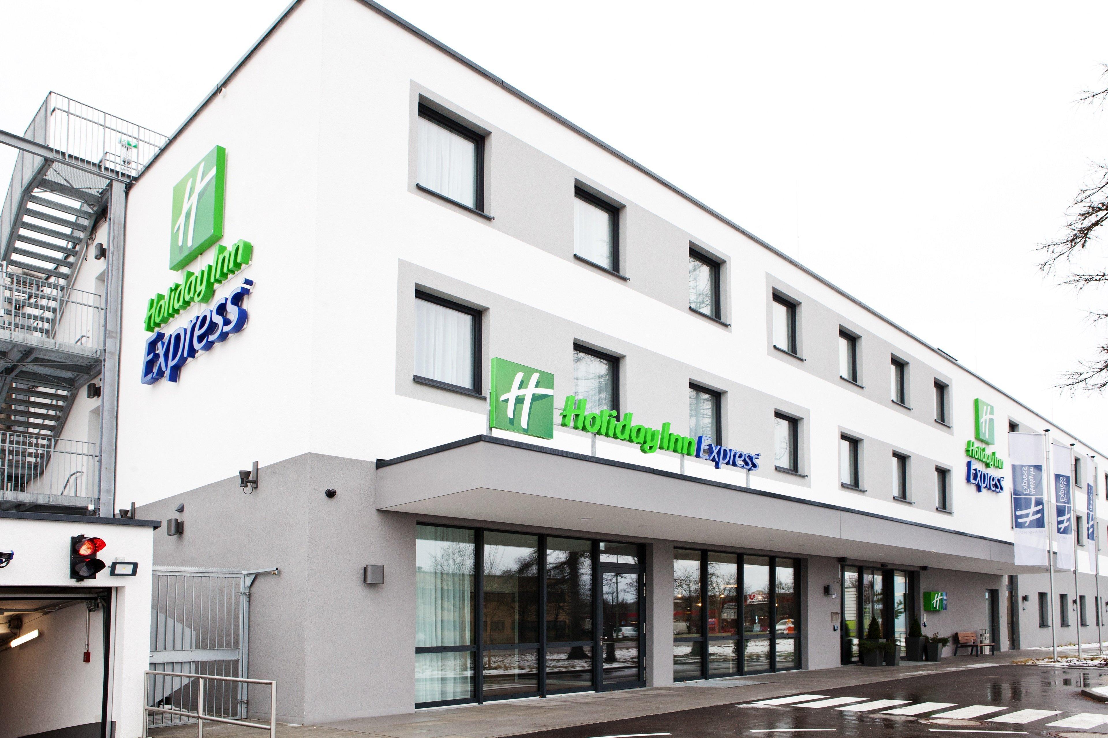 Holiday Inn Express Munich - Olympiapark, An Ihg Hotel Exterior foto